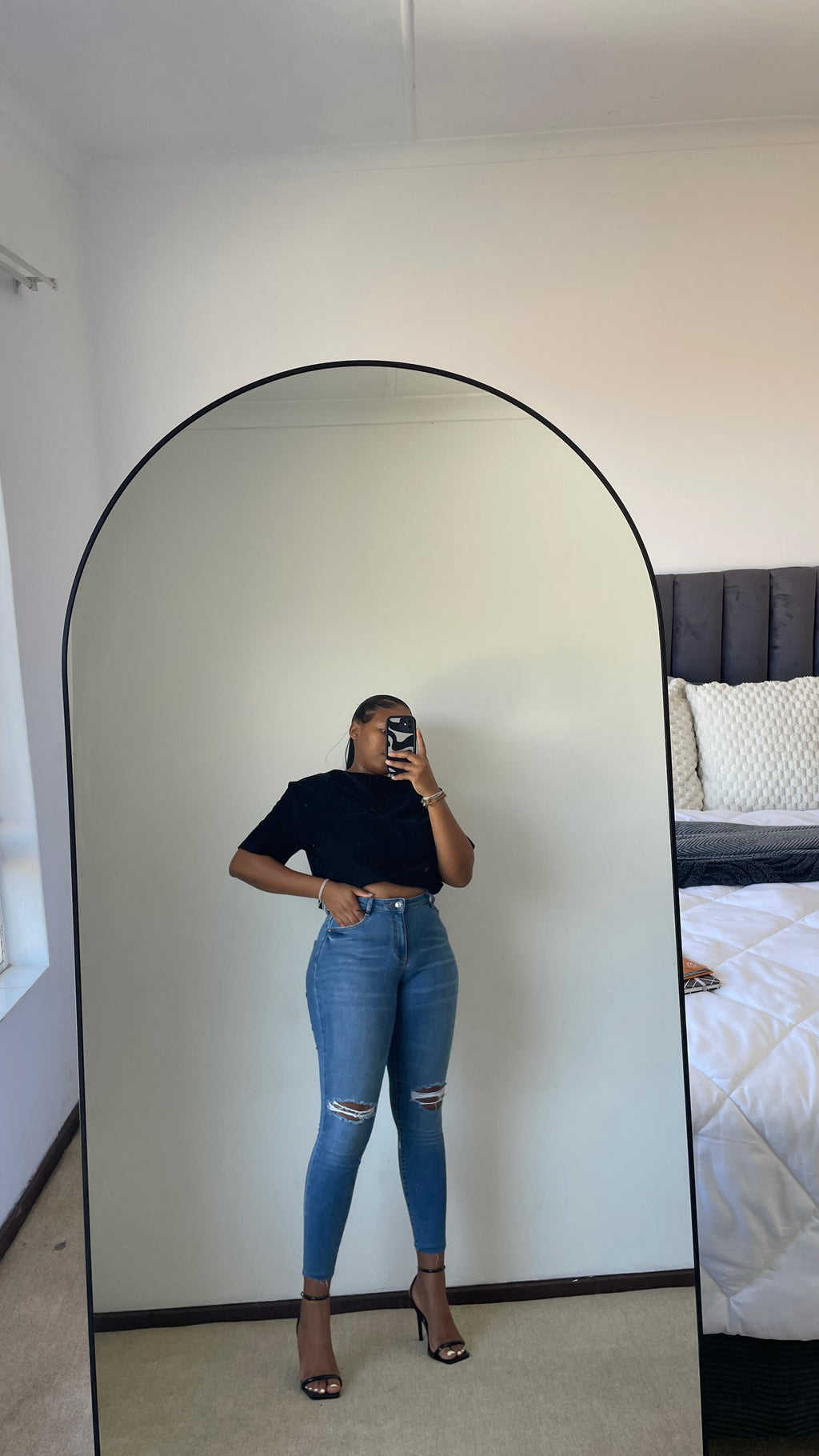 B.Petite