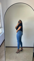 B.Petite